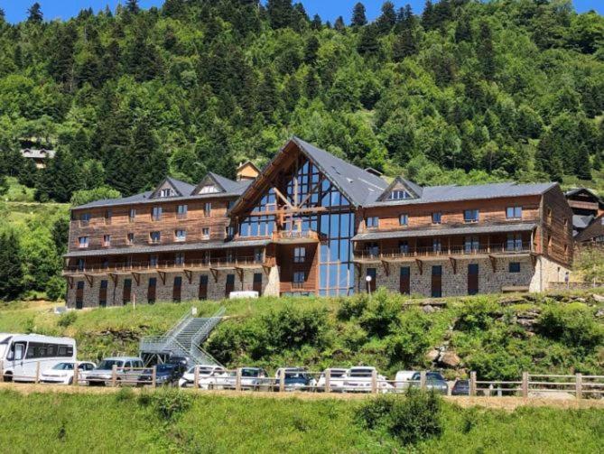 Guzet-Pyrenees-Pied Des Pistes Apartment Ustou Exterior photo